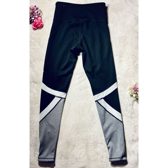 Victoria's Secret PINK Ultimate Black Gray Logo Spellout Black Stripe Leggings - Picture 2 of 4